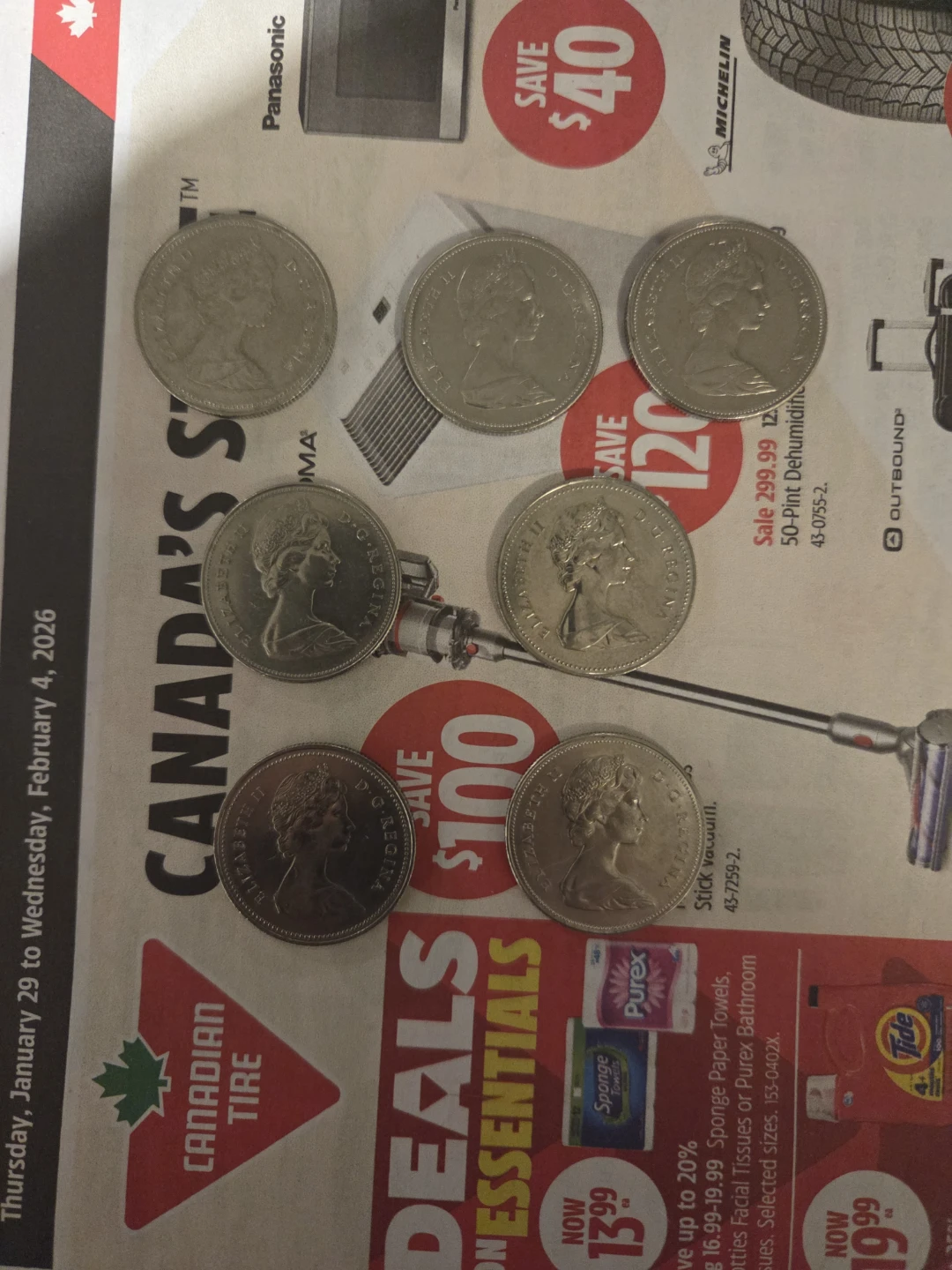 Canadian 1983 25 Cent Coin - photo 3