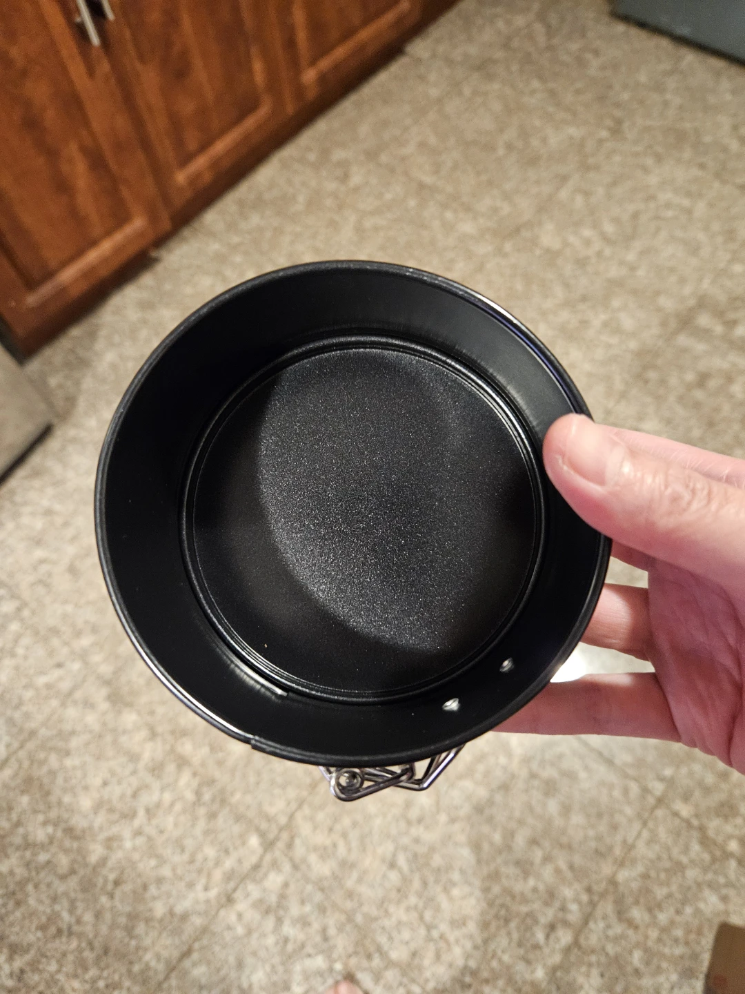 New 4 inch Round Springform Cake Pan - Black 🥕