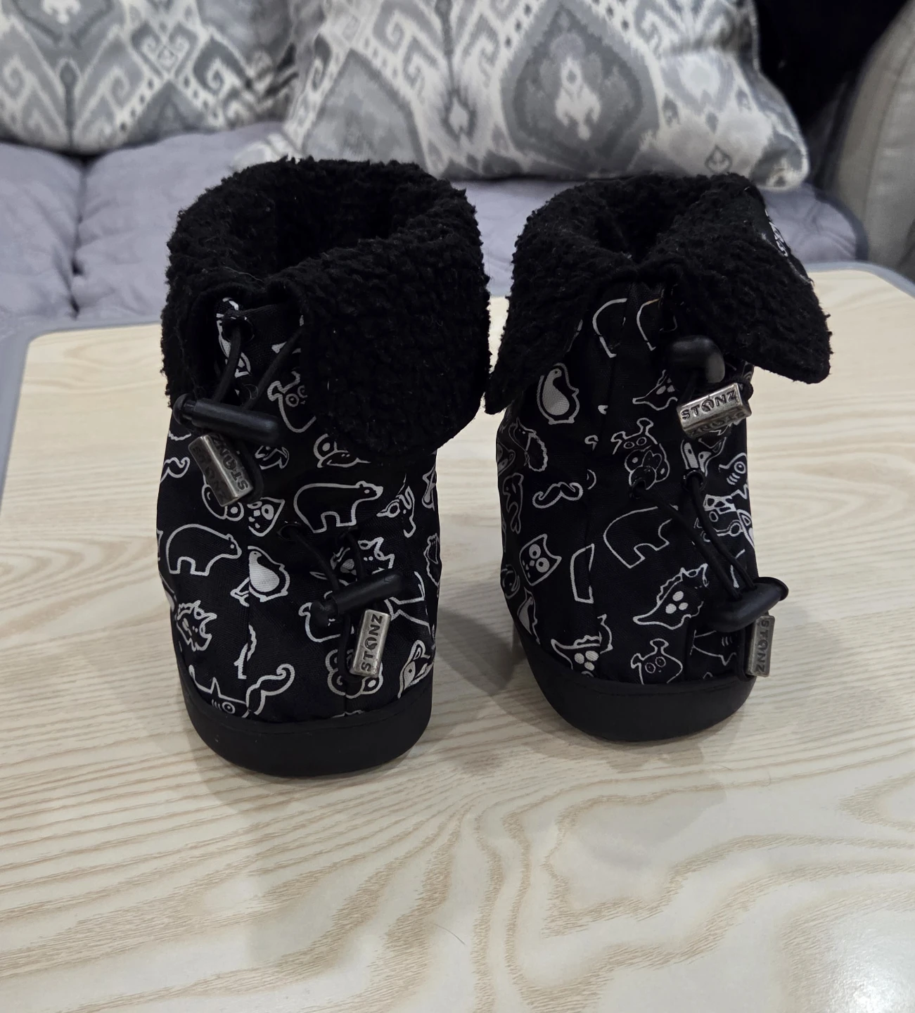 Stonz Baby Booties - Medium