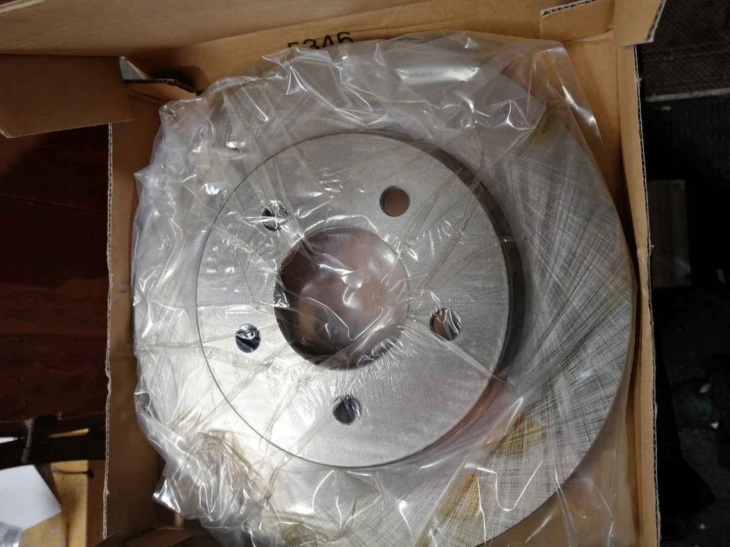 Brake Rotors 016-9725-6 fit 1995-2000 caravan