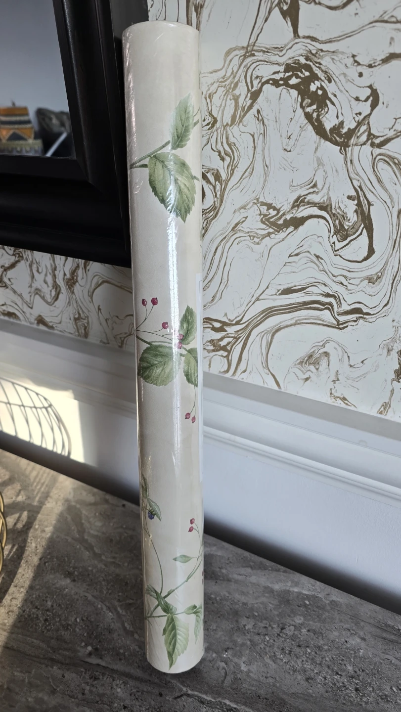 Rosedale Wallpaper Roll - Floral Vine Design - photo 3