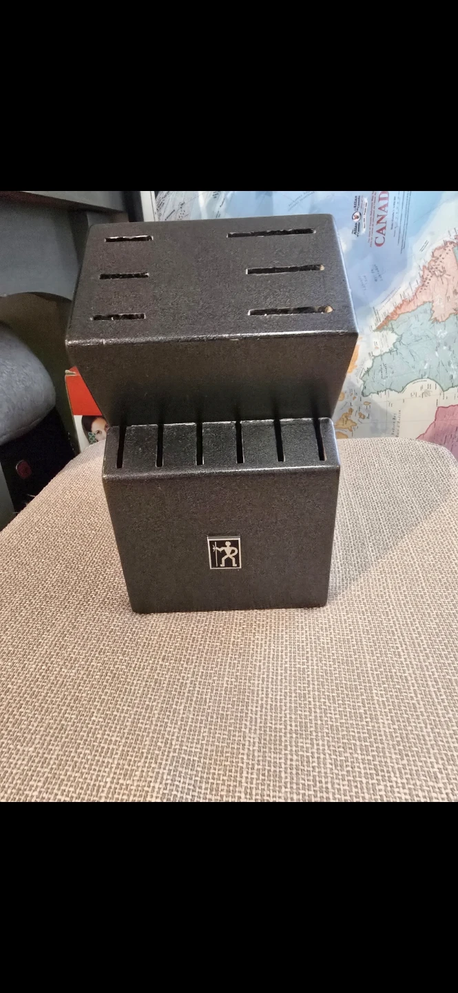 Wüsthof Knife Block - photo 2