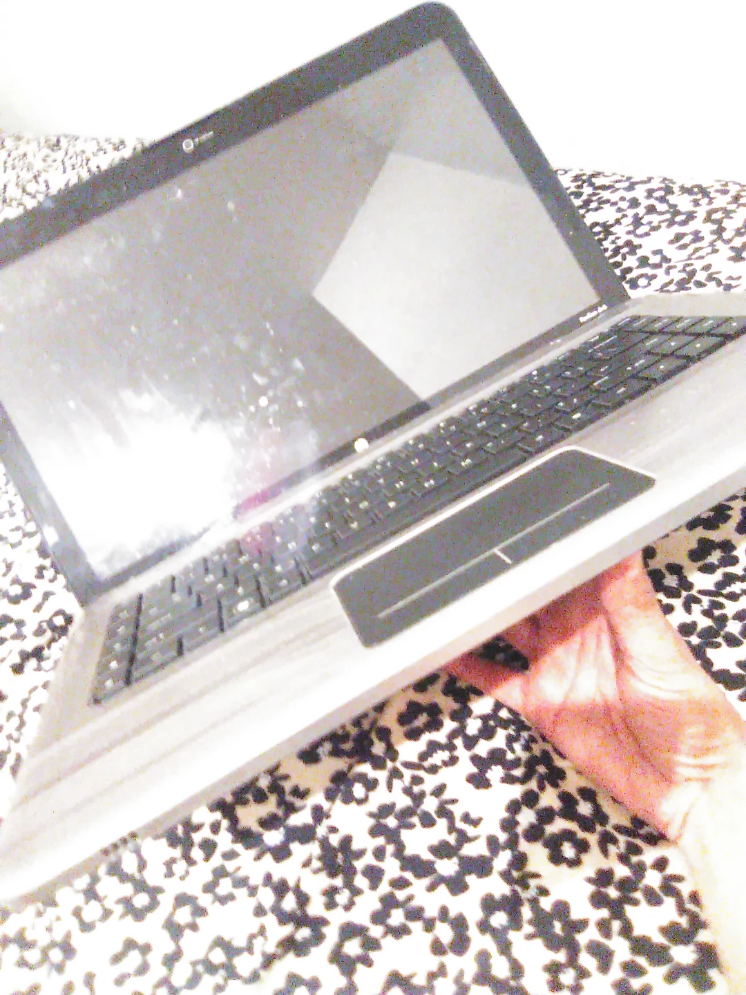 HP Laptop - photo 3