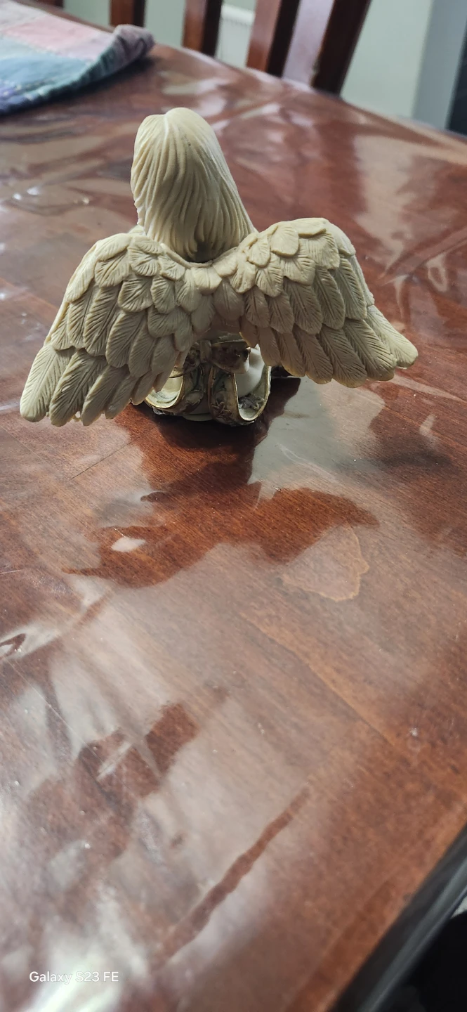 Angel Figurine with Flowers - photo 4