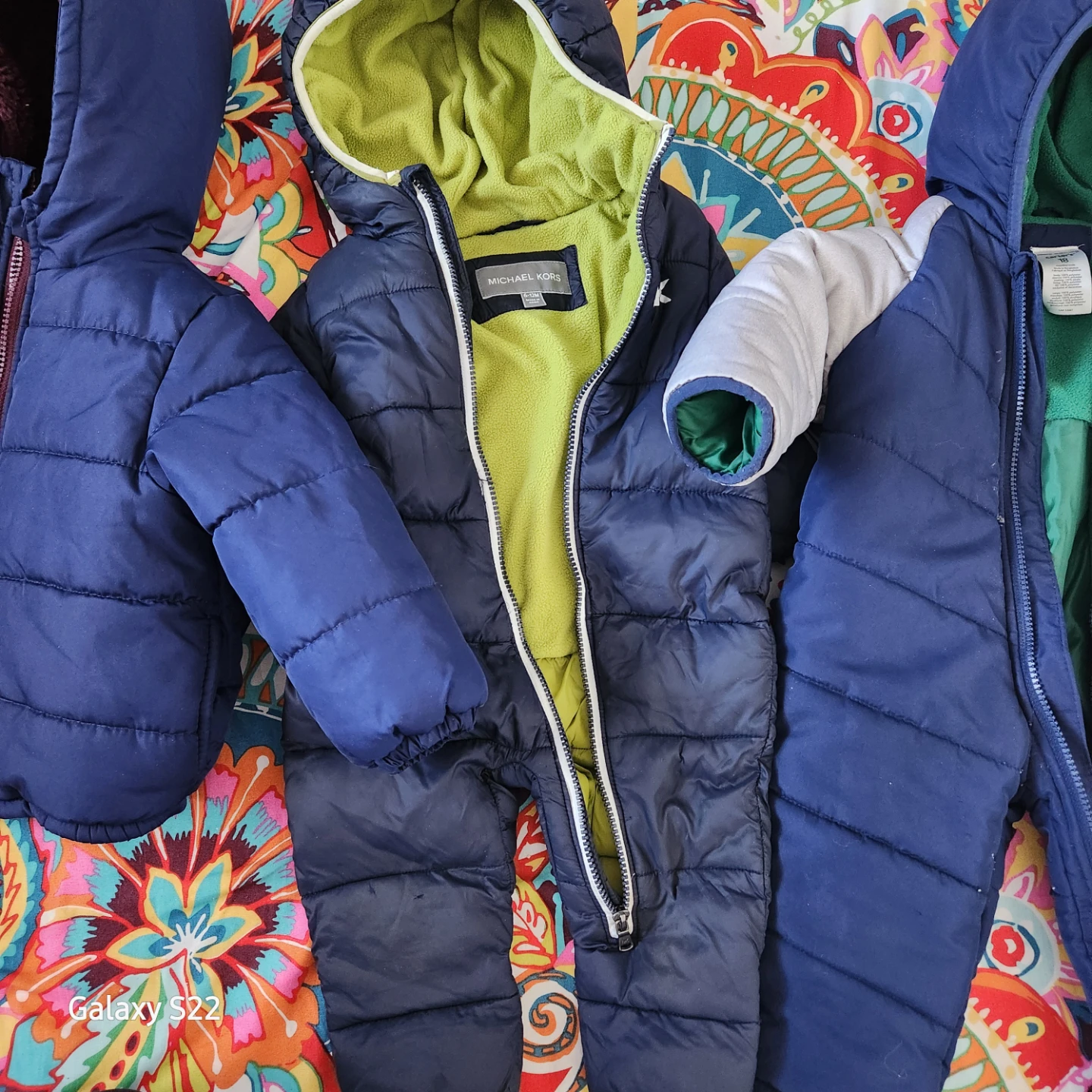 Michael Kors & Carter's Baby Snowsuits and jacket. - photo 5