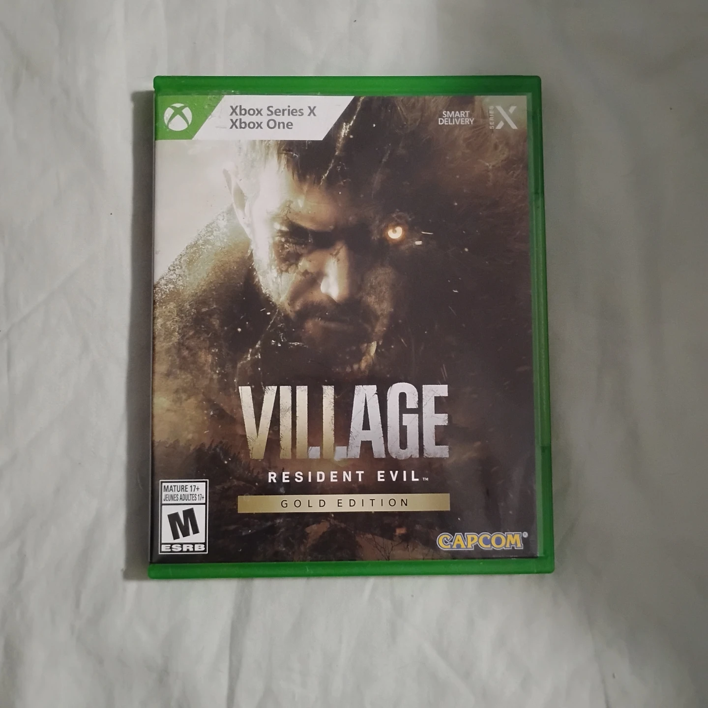 Resident Evil Village Gold Edition - Xbox Series X/Xbox One