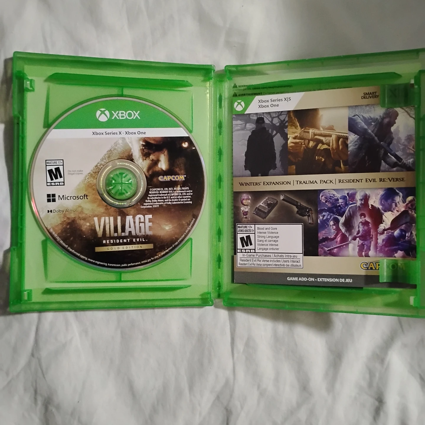 Resident Evil Village Gold Edition - Xbox Series X/Xbox One - photo 3