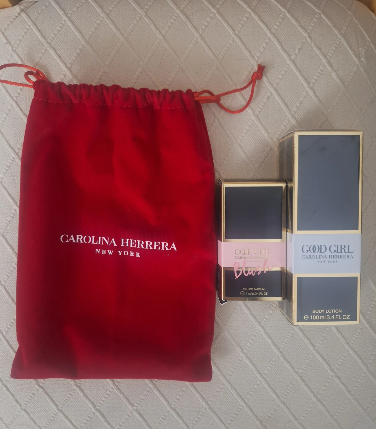 Carolina Herrera Good Girl Blush Perfume Set - photo 2