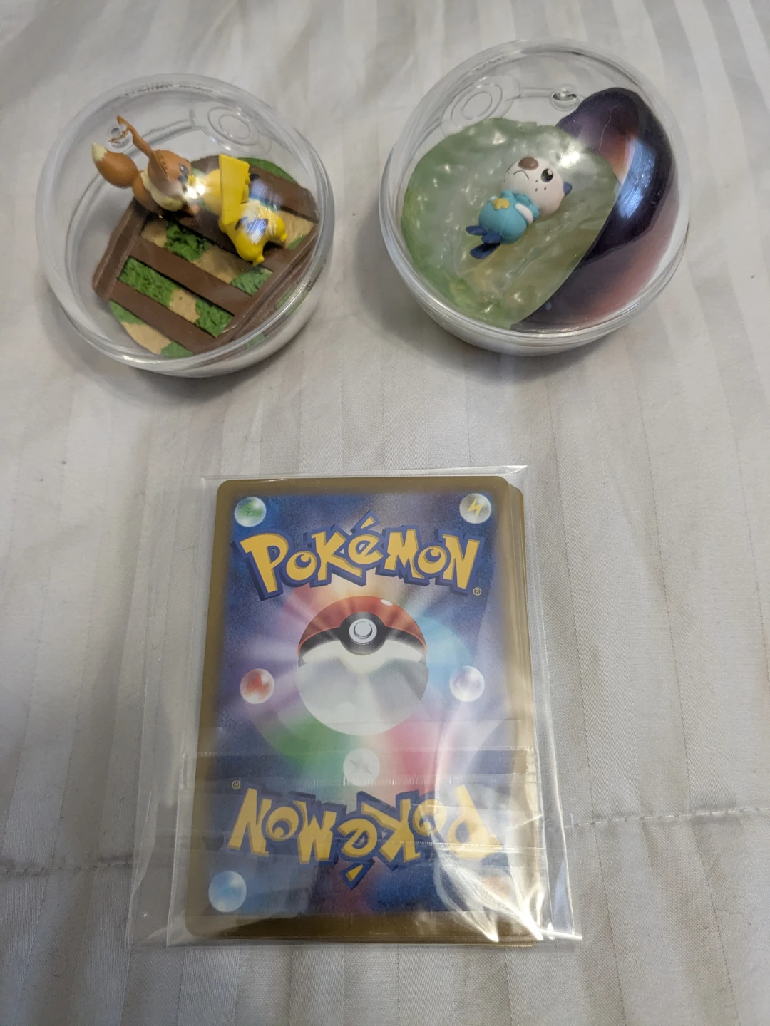 Pokemon Rement Figures & Trading Cards - photo 2