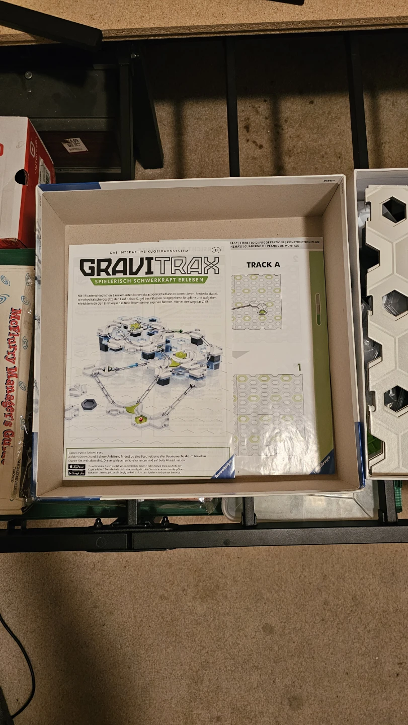 Gravitrax Starter Set - Interactive Track System Like New - photo 2
