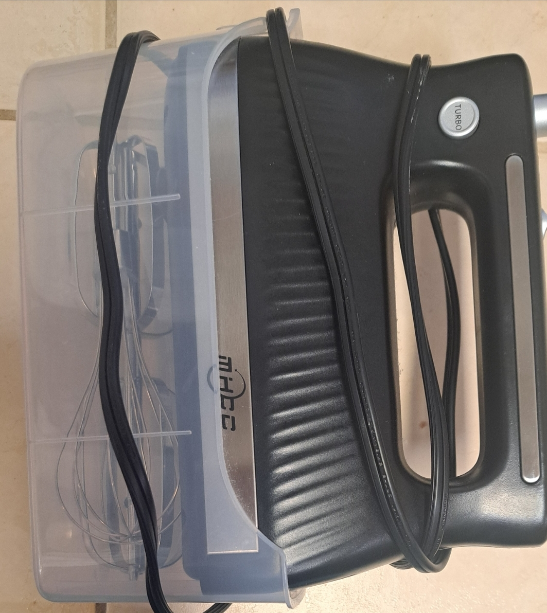 MHEC Hand Mixer with Storage Case