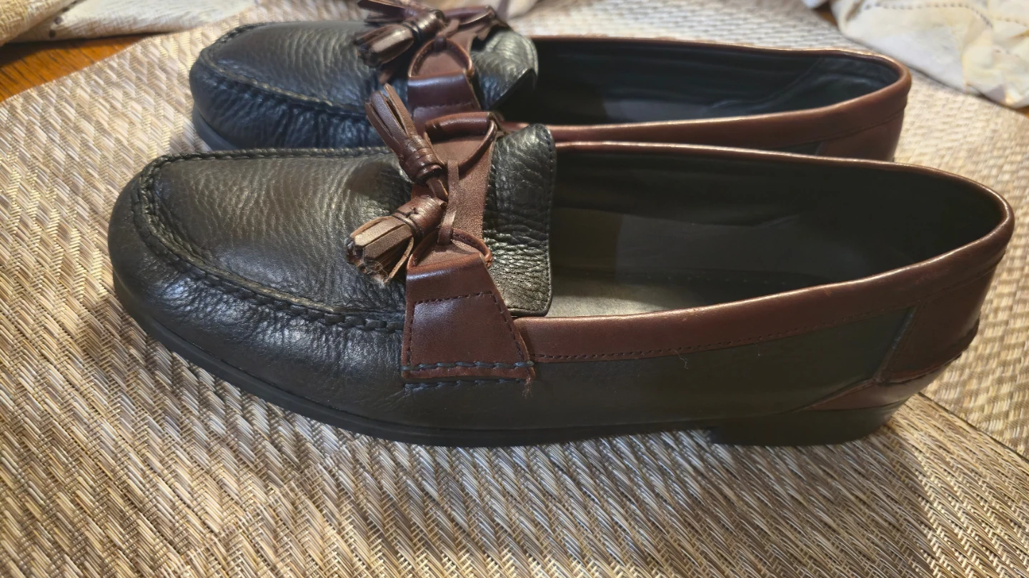 Bert Pulitzer tassel loafers