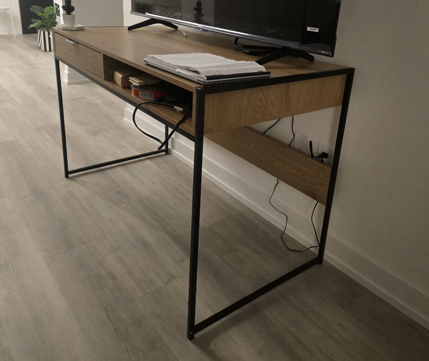 Wood & Metal Desk - photo 2