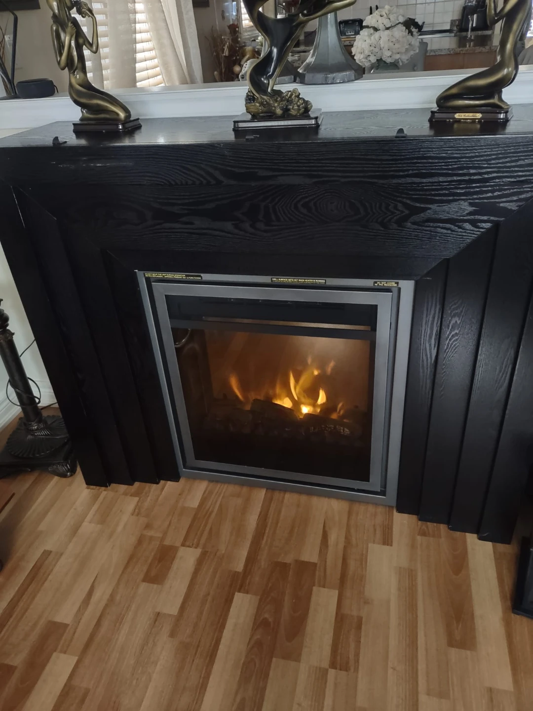 Electric Fireplace with Remote Control