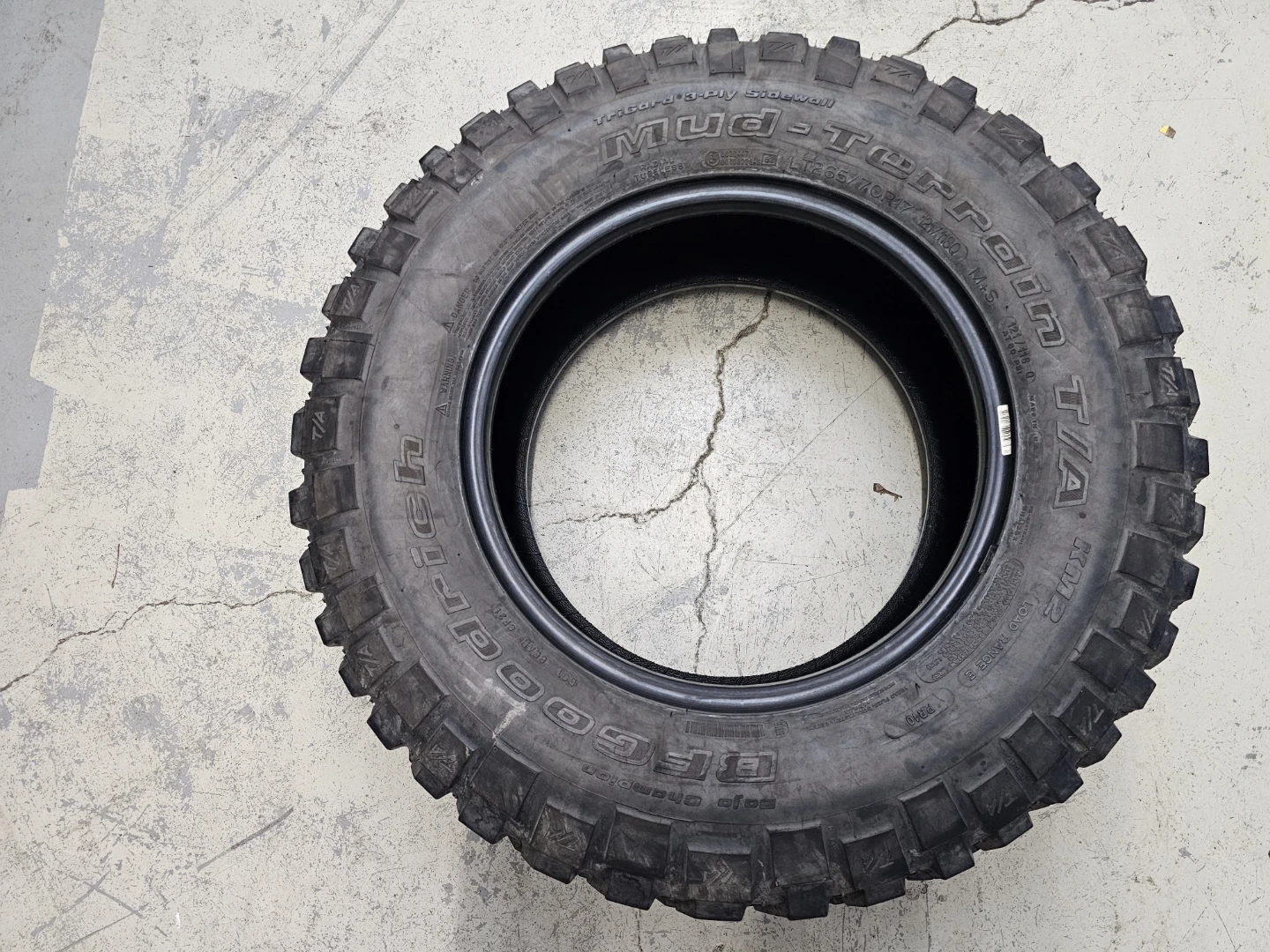 LT265/70 R17 MUD TERRAIN TIRES - photo 4