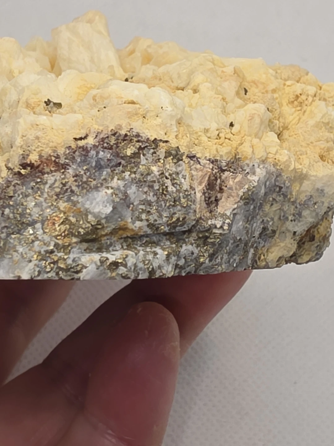CALCITE CLUSTER IN A MATRIX WITH PYRITE AND SODALITE INCLUSIONS. - photo 3