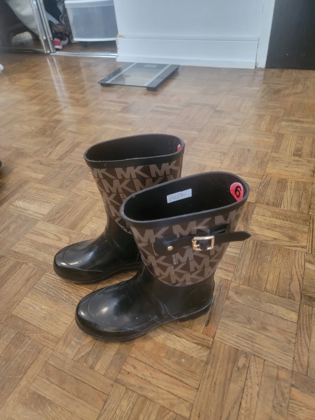 Michael Kors Rain Boots - Size 6 - photo 3