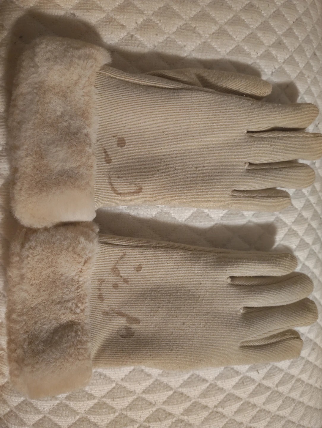 Cream Gloves with Fur Cuff - photo 2