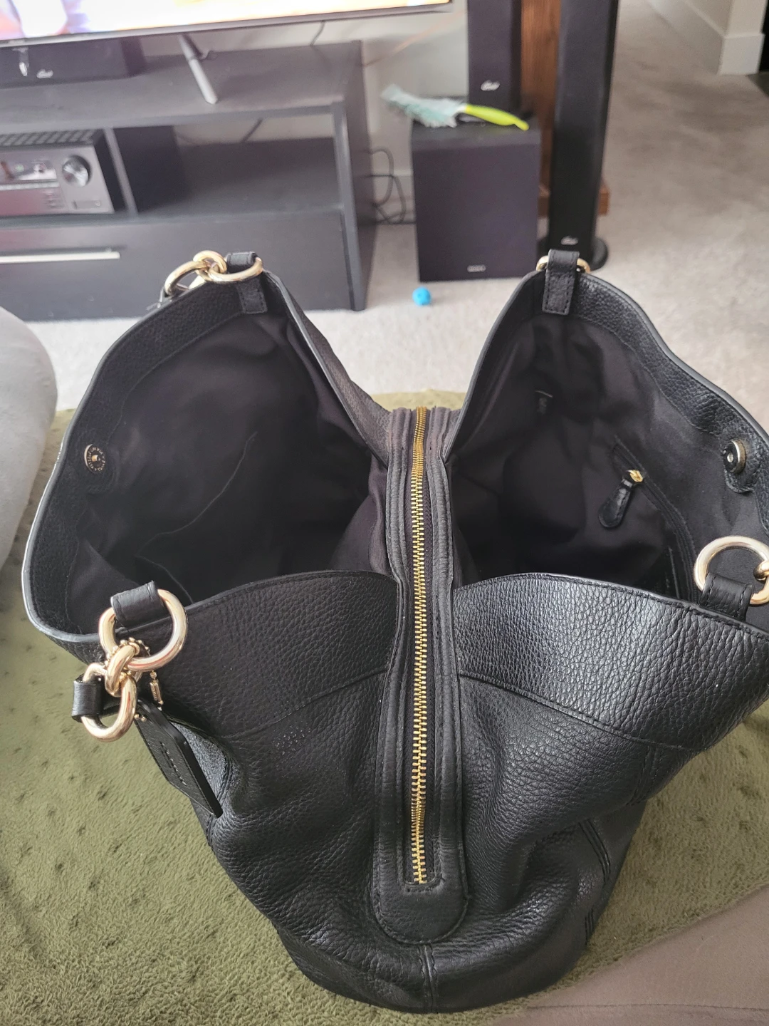 Coach Black Leather Hobo Handbag - photo 2