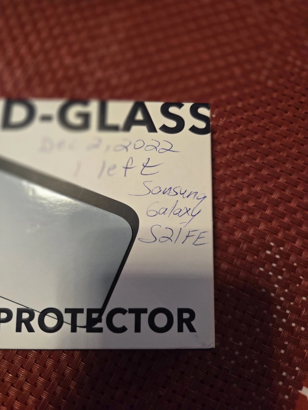 ESR Tempered Glass Screen Protector for Samsung Galaxy S21 FE - photo 2