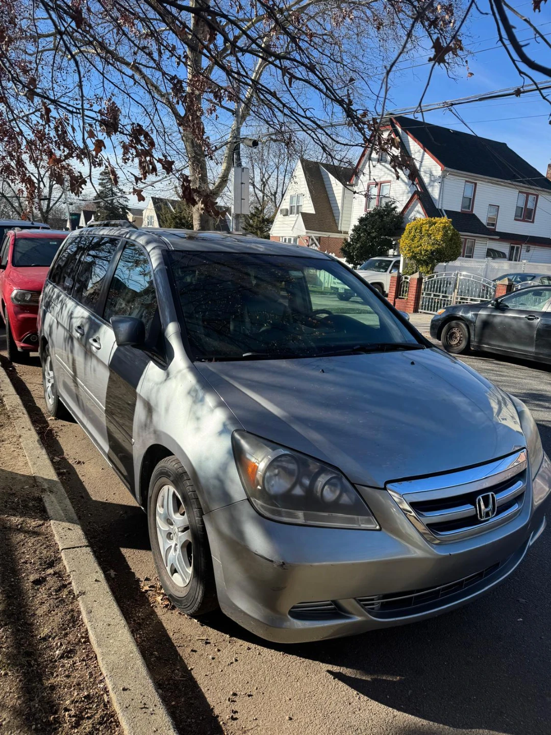 Honda Odyssey Minivan - photo 3