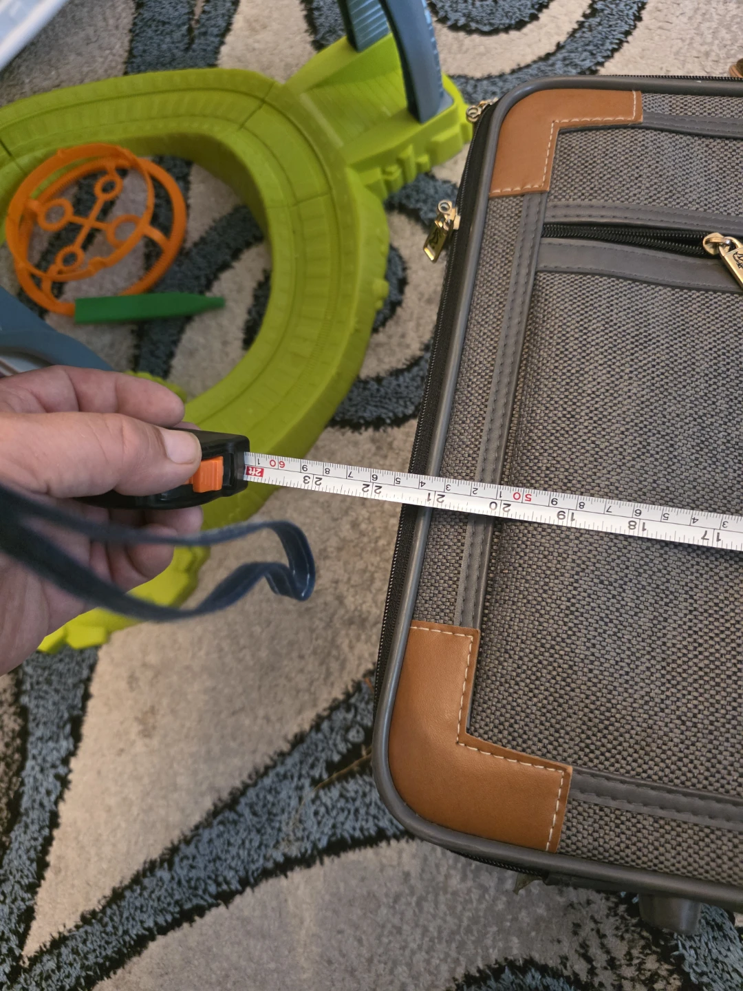 Atlantic Luggage Carry-on Suitcase - photo 2