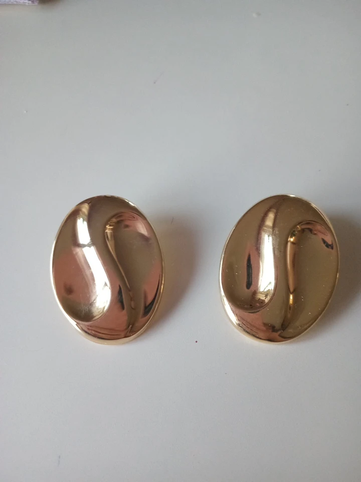 Wonderful vintage earrings for a very lucky lady - photo 2