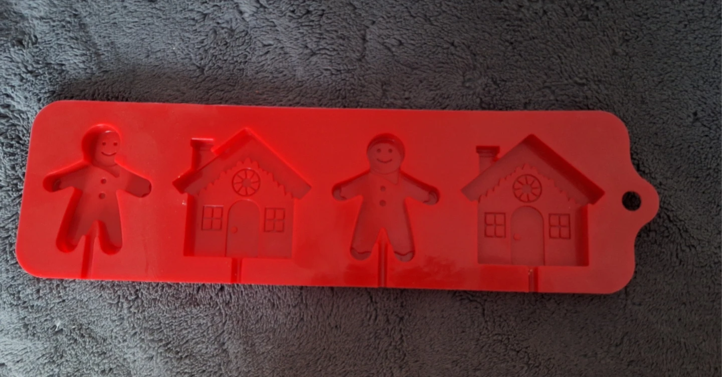 Nicole's Kitchen Silicone Gingerbread Mold - photo 3