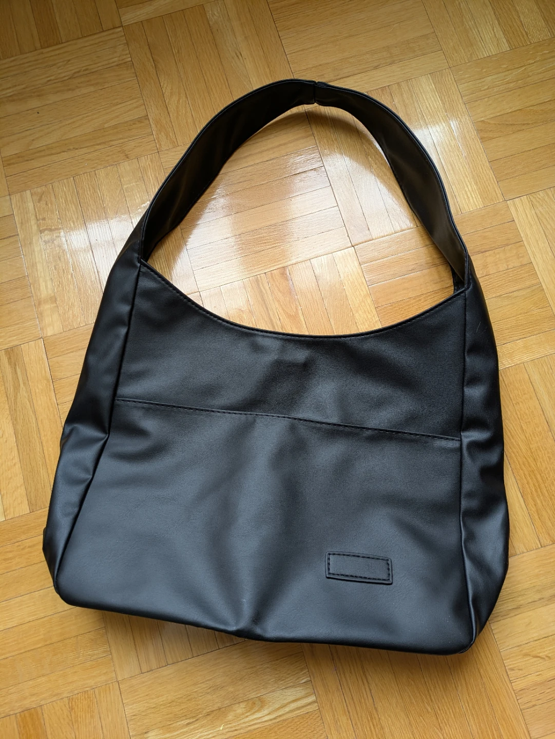 Elegant Black leather hobo Shoulder Bag