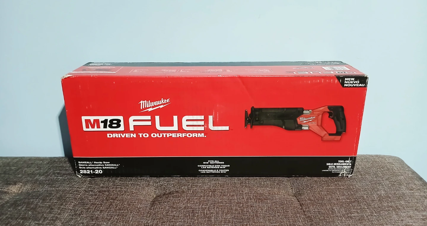 Milwaukee M18 FUEL SAWZALL 2821-20 Recip Saw *NEW*