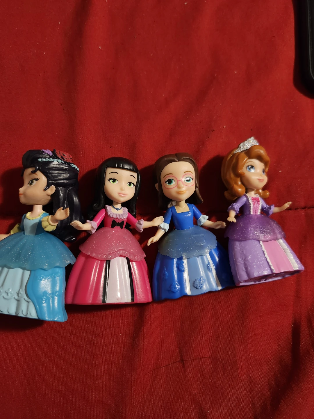 $10 for all Disney mini dolls