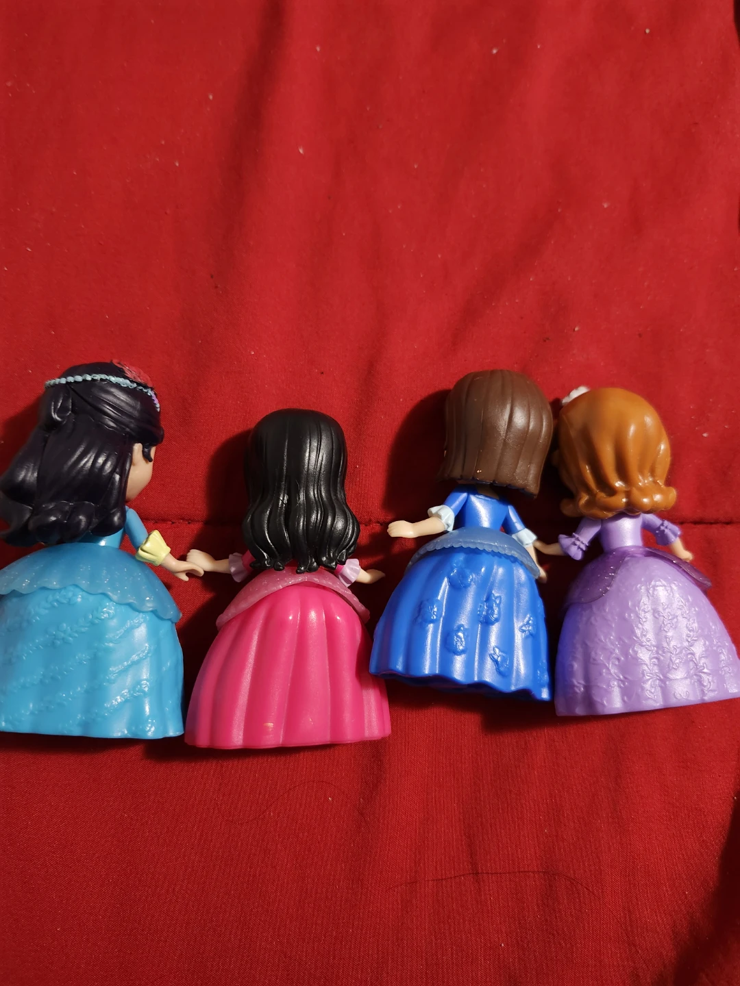 $10 for all Disney mini dolls - photo 2