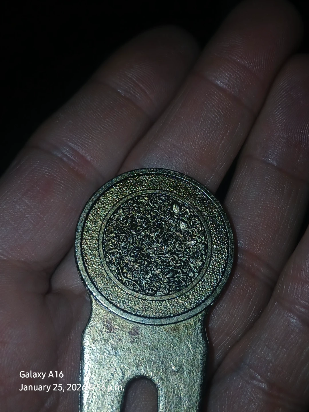 A 1937 old Course St. Andrews Scotland Golf Divot Tool - photo 3