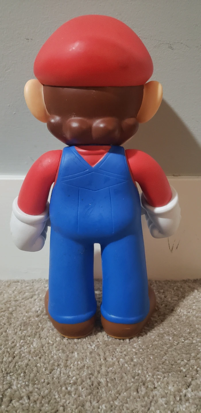 Super Mario Figurine - photo 2