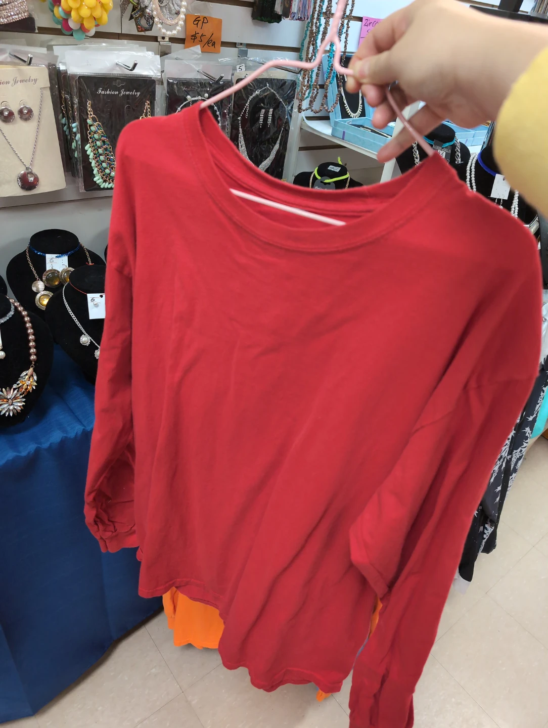 Cotton shirt size L $2 each - photo 4