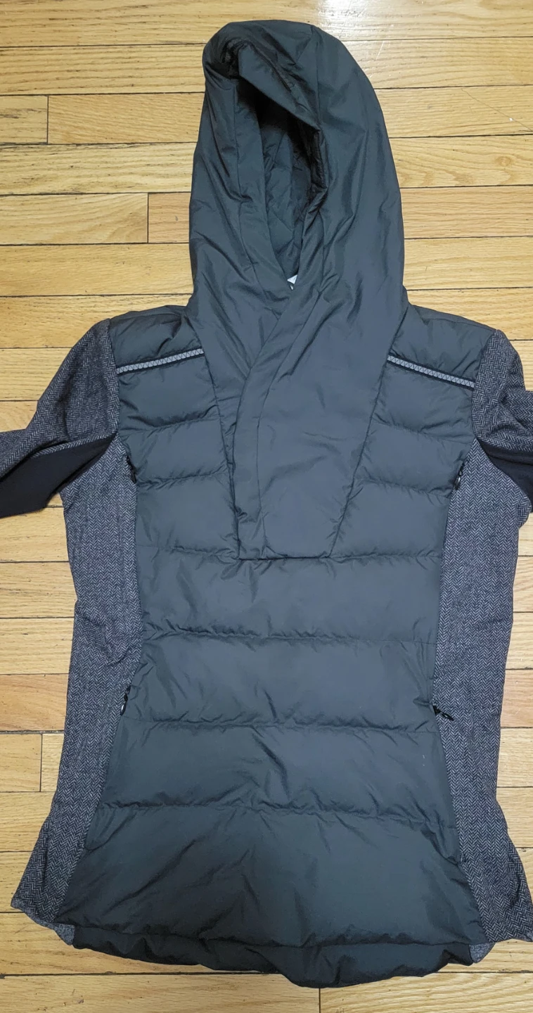 Lululemon Athletica Puffer Pullover - Size 8 - photo 2