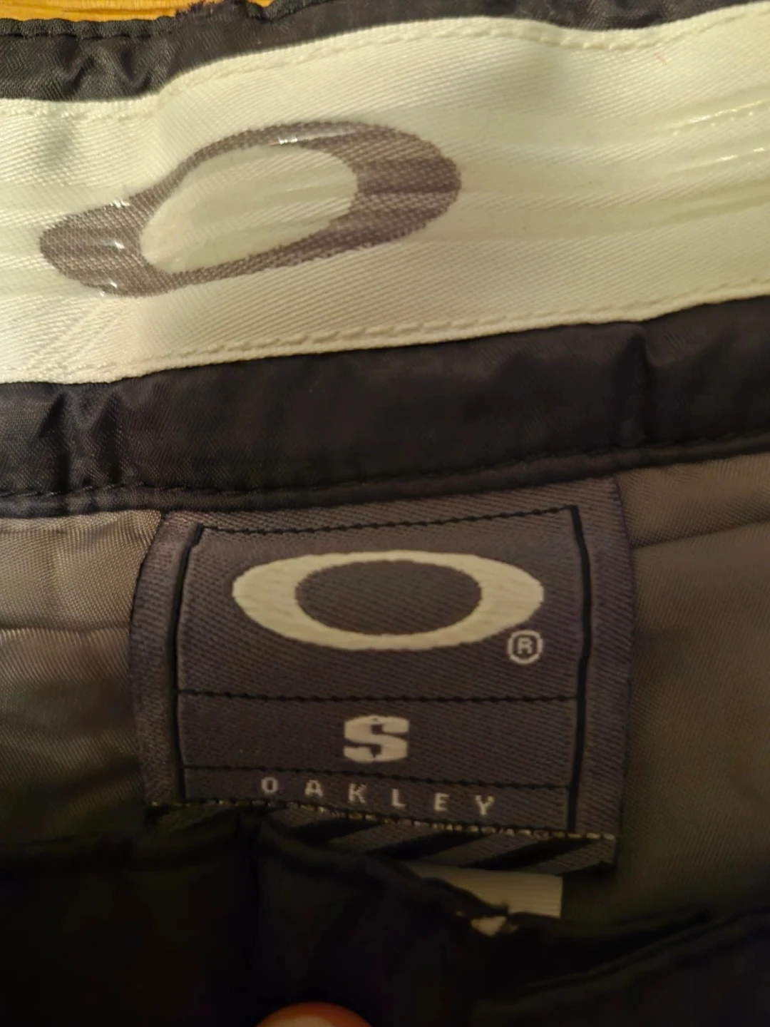 Oakley Padded Snow Pants - Size Small - photo 2