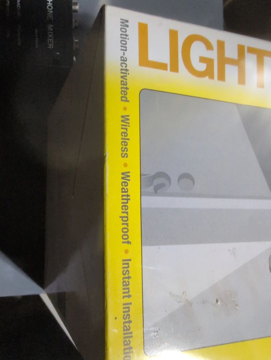 LIGHT IT! Wireless LED Porch Light - White - photo 4