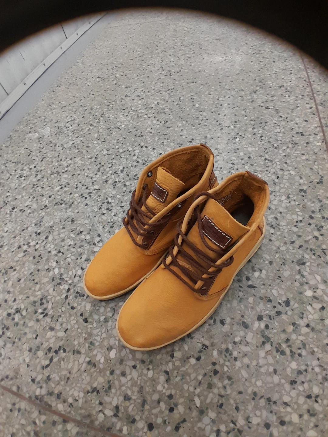 Men's Tan Suede Chukka Boots Original Timberland Men's size 9 - photo 3