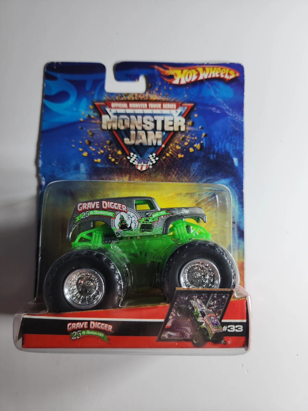 Hot Wheels Monster Jam Grave Digger 25th Anniversary