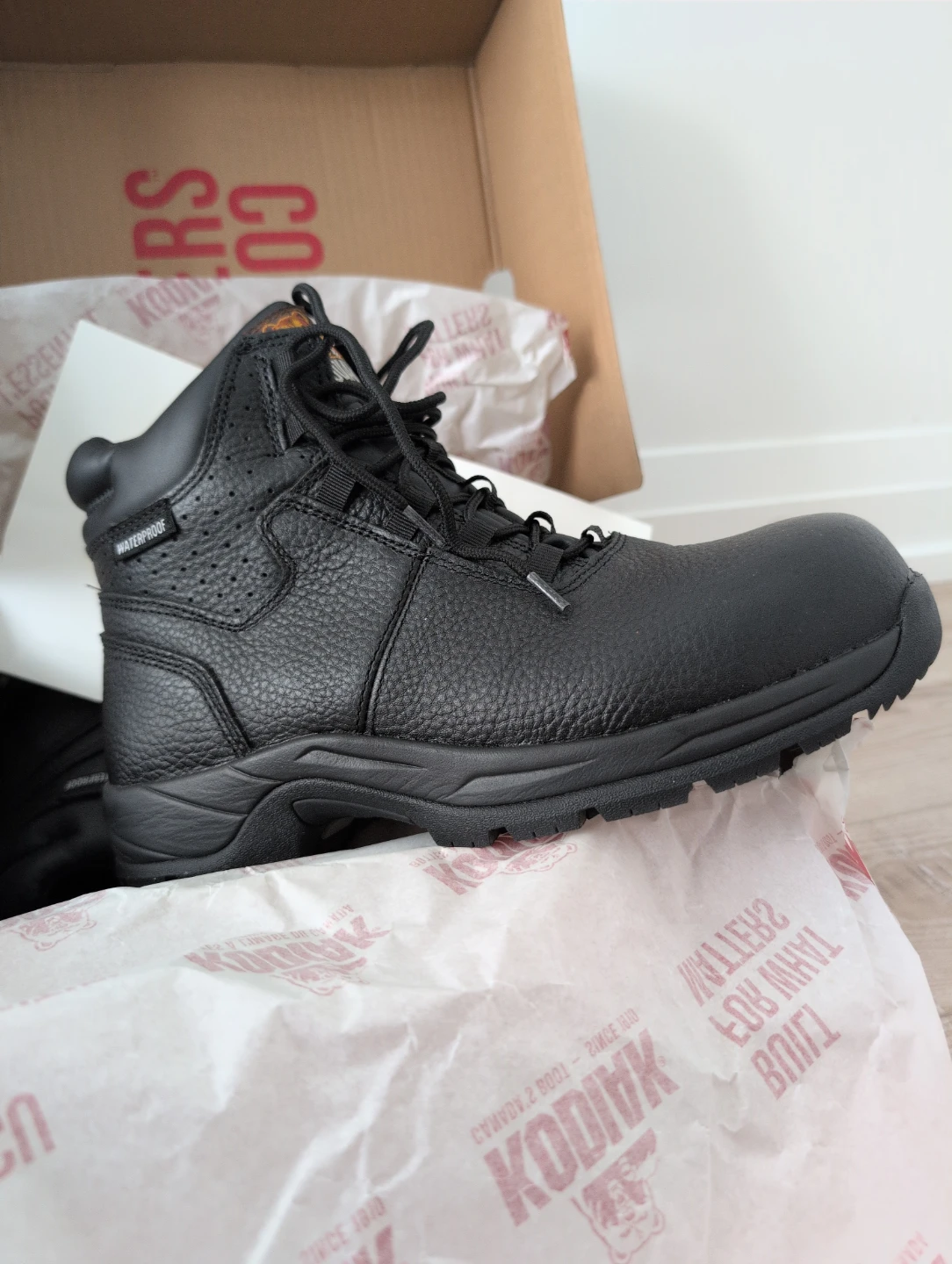 New Kodiak Martin Black Work Boots - Size 9.5