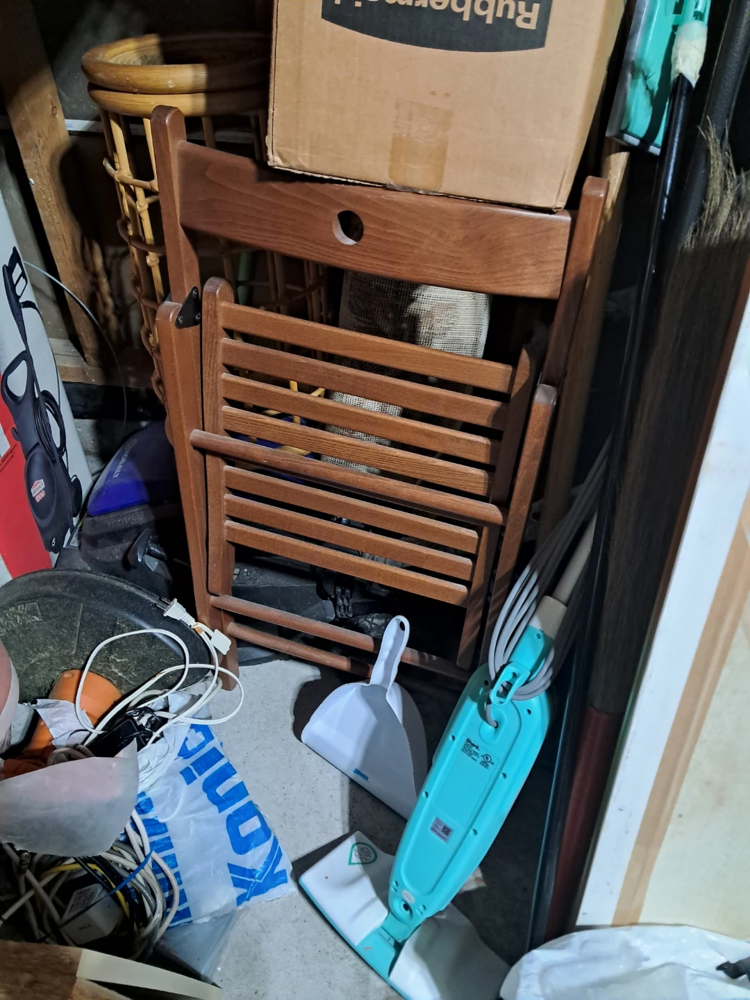 2 Wooden Folding Chair