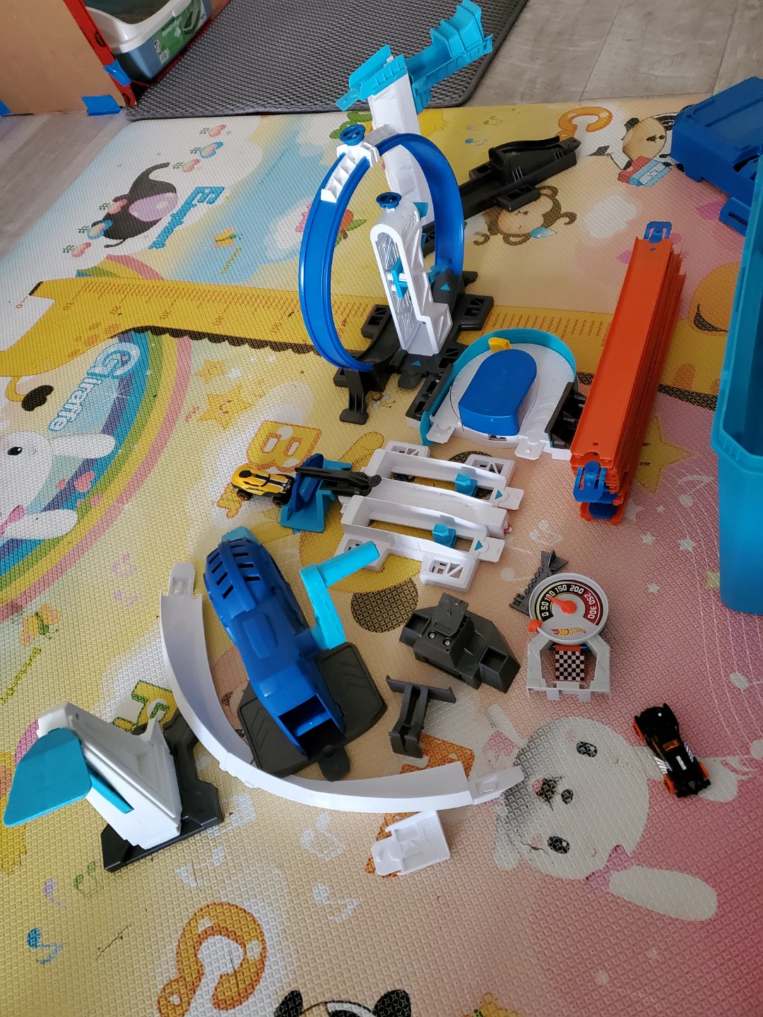 Hot Wheels Jumbo Stunt Box Track System - photo 3