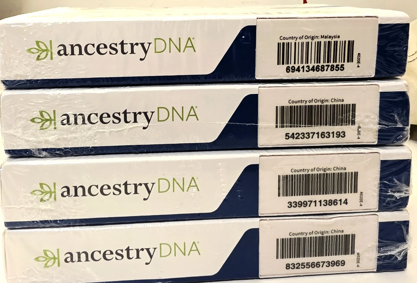 4 AncestryDNA DNA Activation Kit or 1 Negotiable - photo 2