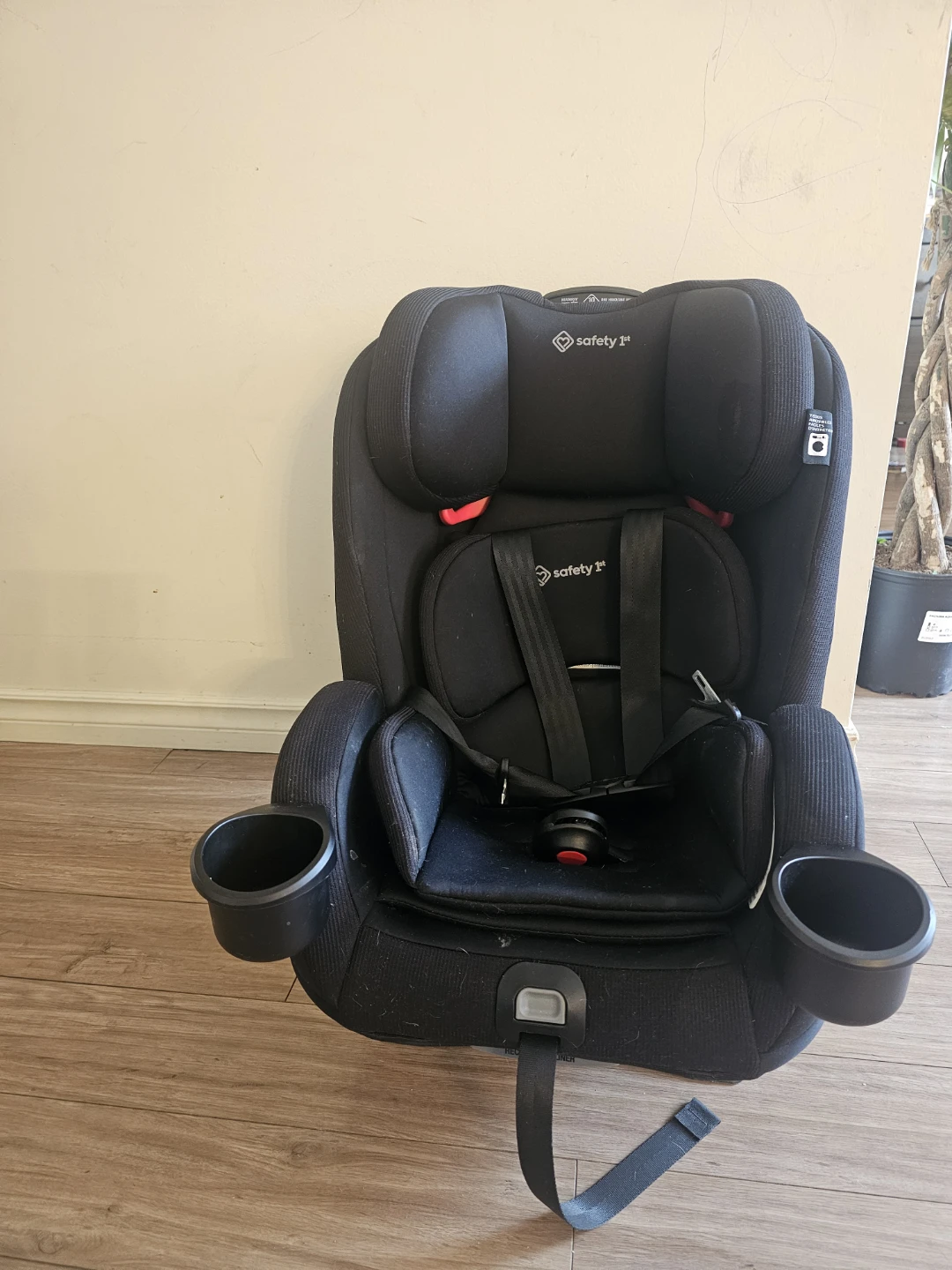 Safety 1st EverFix All-in-One Convertible Car Seat - Black