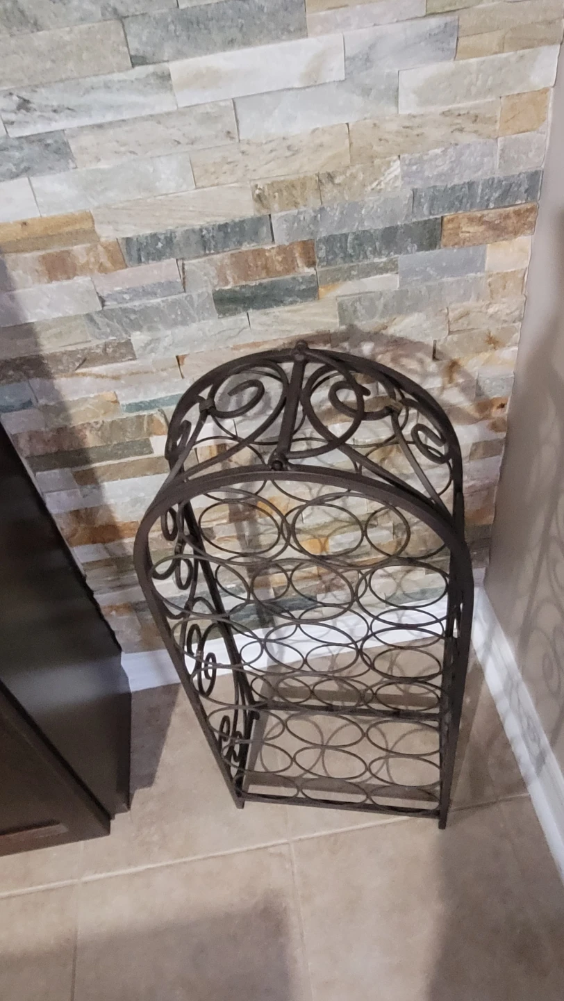 Wrought iron wine rack over 2 feet high hold 20 bottles - photo 2
