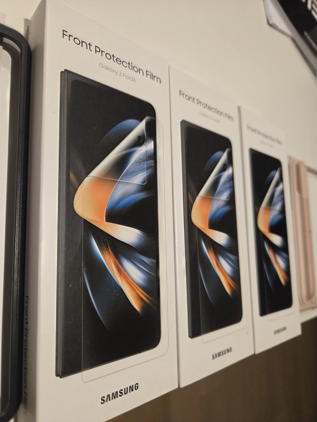 Samsung Galaxy Z Fold4 Front Protection Film - New 💛