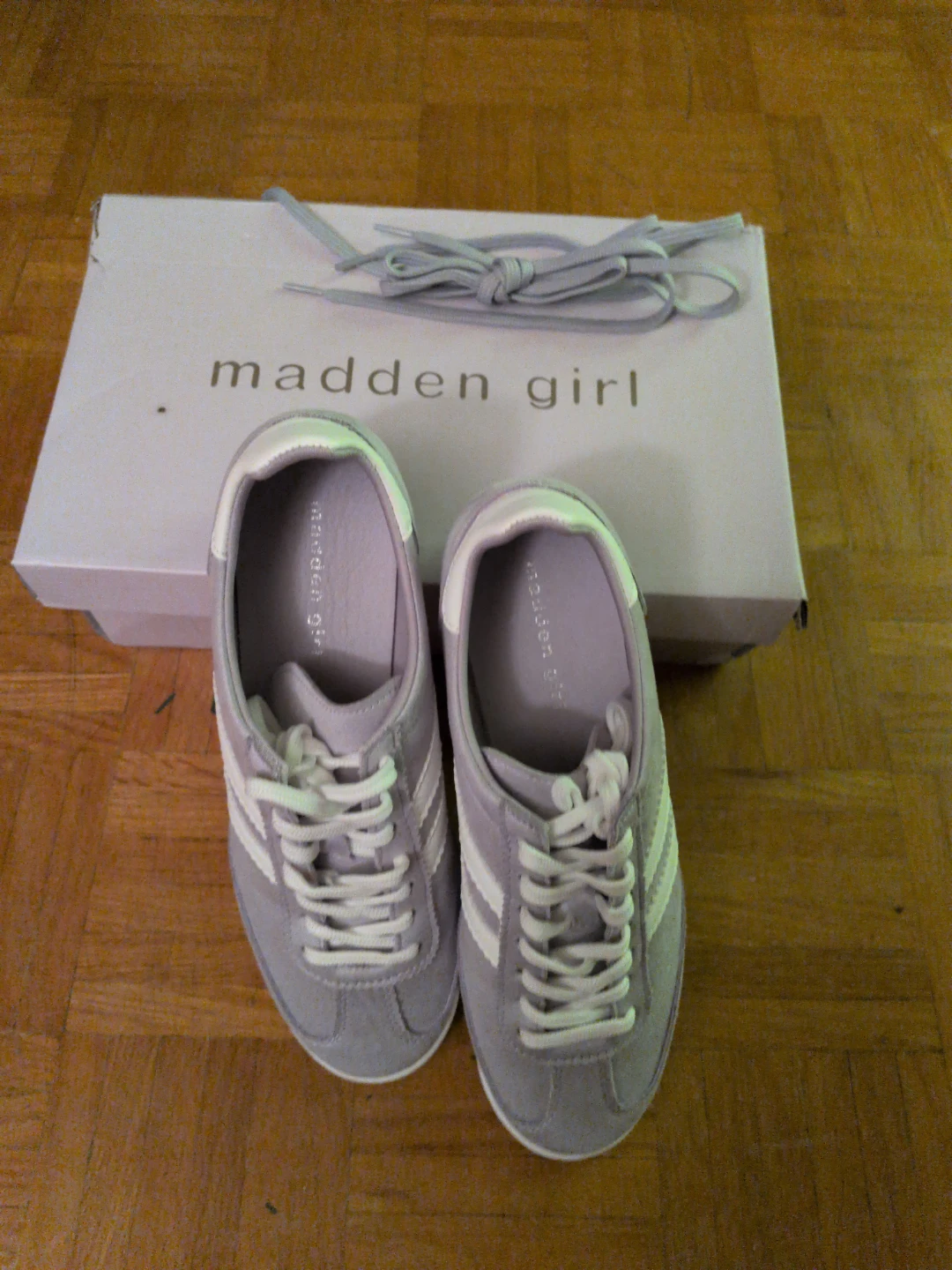New- Madden Girl Lavender/ Juniper Sneakers, Size 7