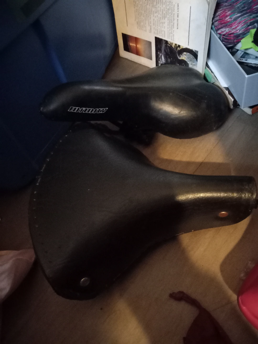 Infinity Black Bicycle Seat