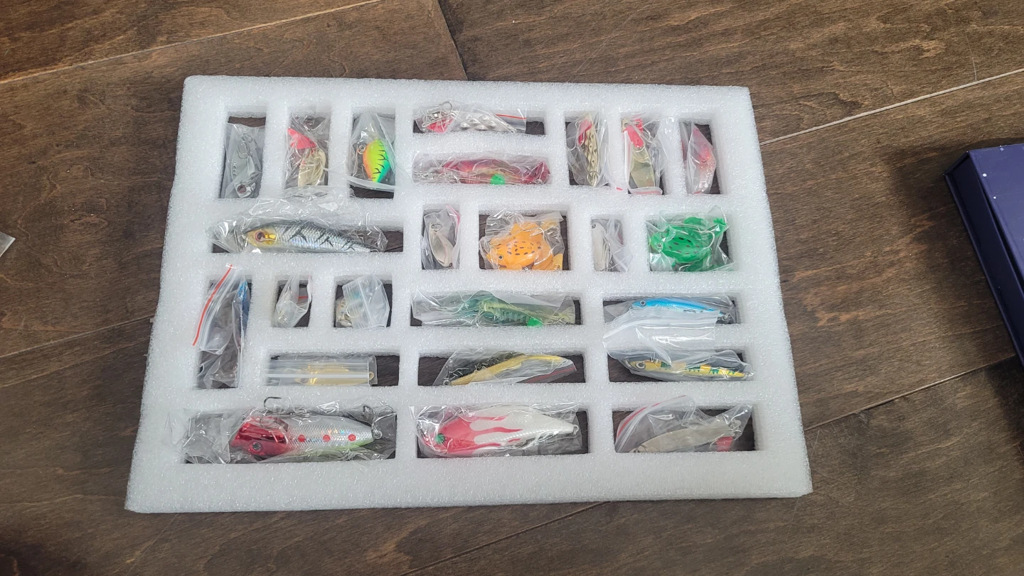 Fishing Advent Calendar 2025, 24 Day Fishing Lure Countdown...